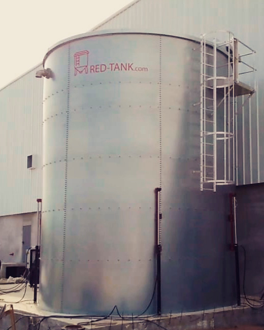 tanques abulonados Red Tank