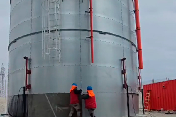 Tanque abulonado de red-tank.com